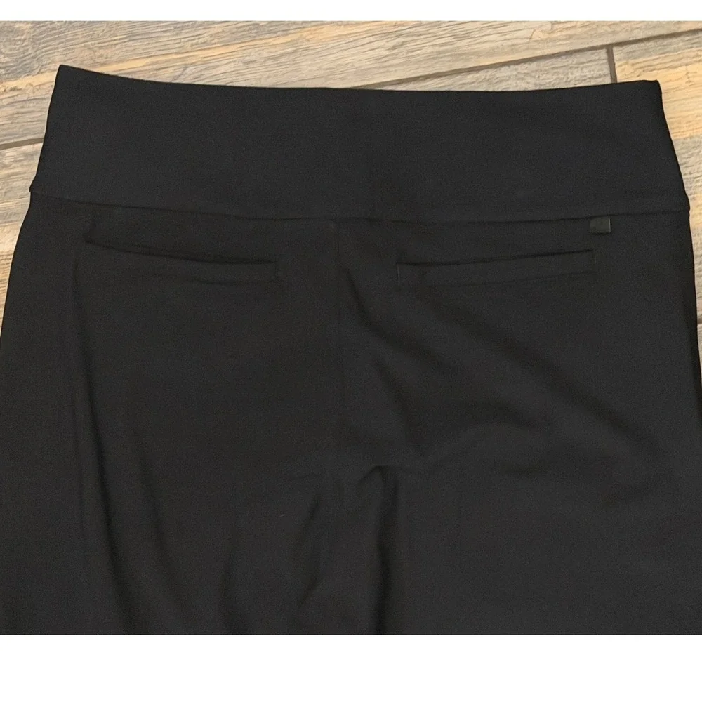 Lululemon Black High Rise Tapered Trouser Dress Pants Front‎ Seam Size 6 Pockets